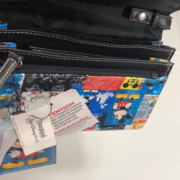 NWT DISNEYLAND WALT DISNEY WORLD PURSE WITH STRAP - Picture 6 of 8